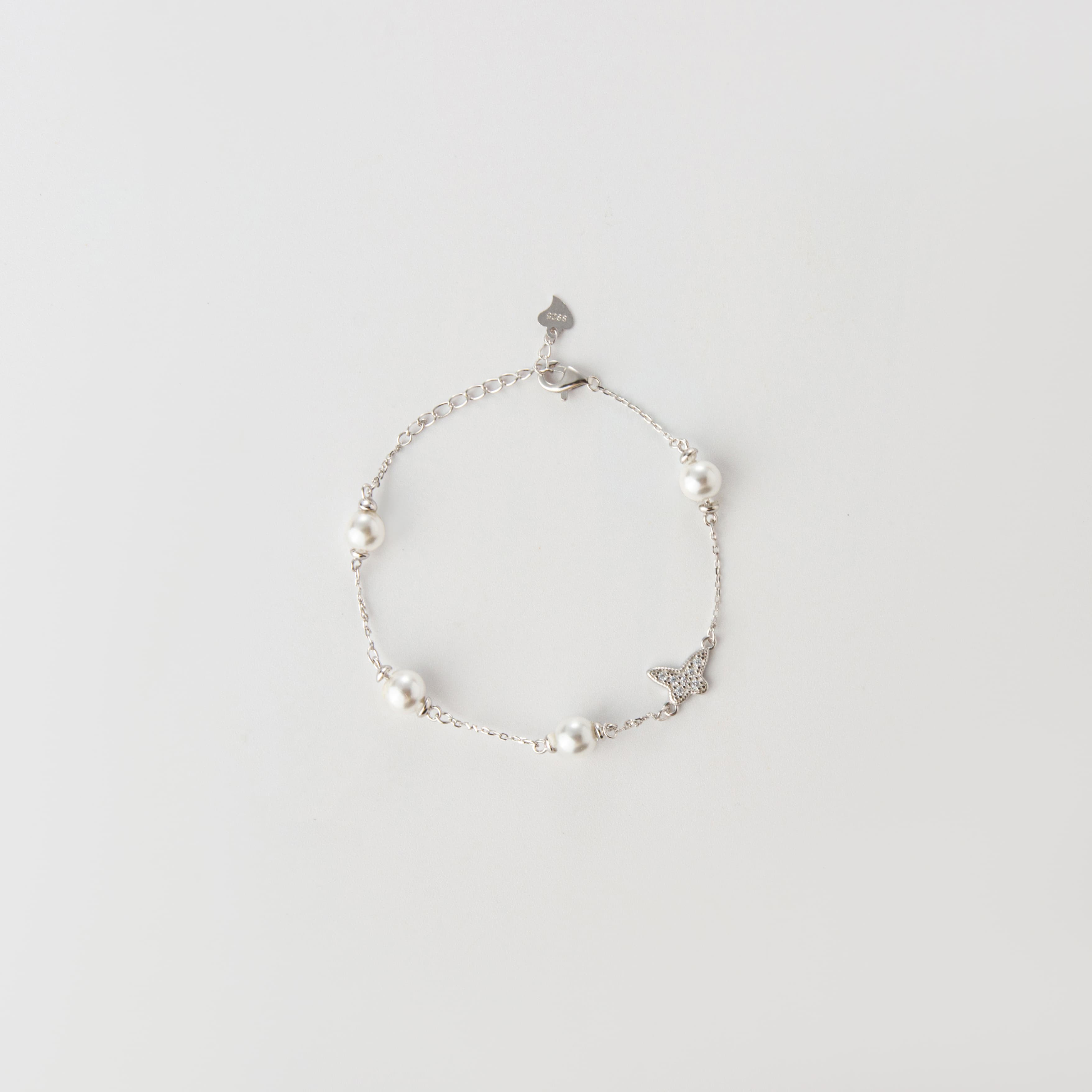 Pearl bracelet product image